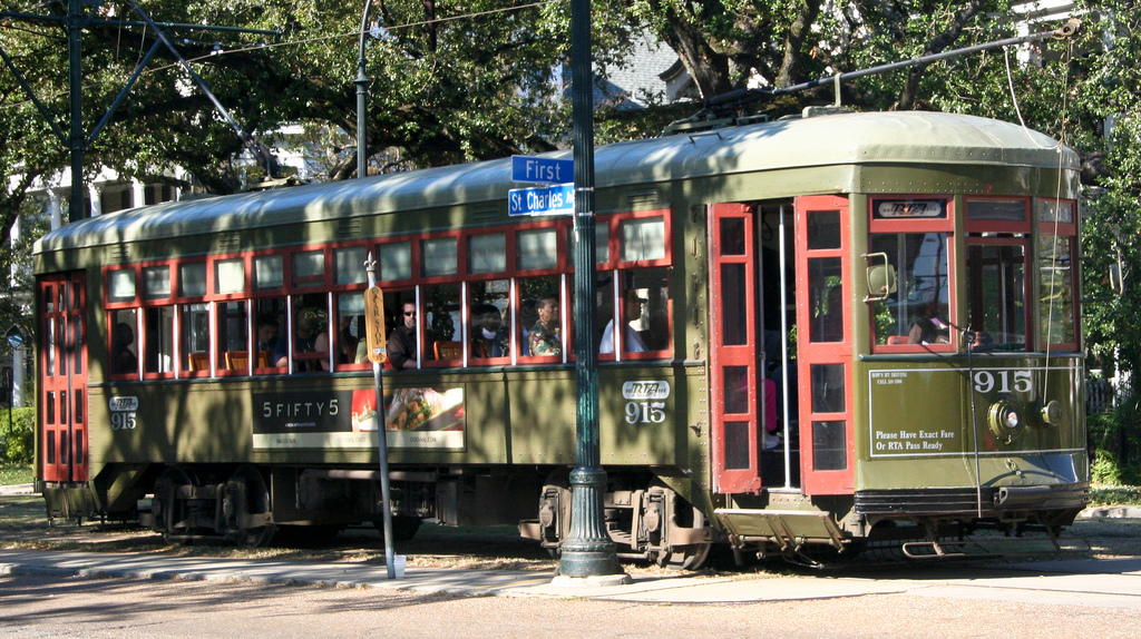 12 Stops on St. Charles Avenue Streetcar Route - Alder Hotel